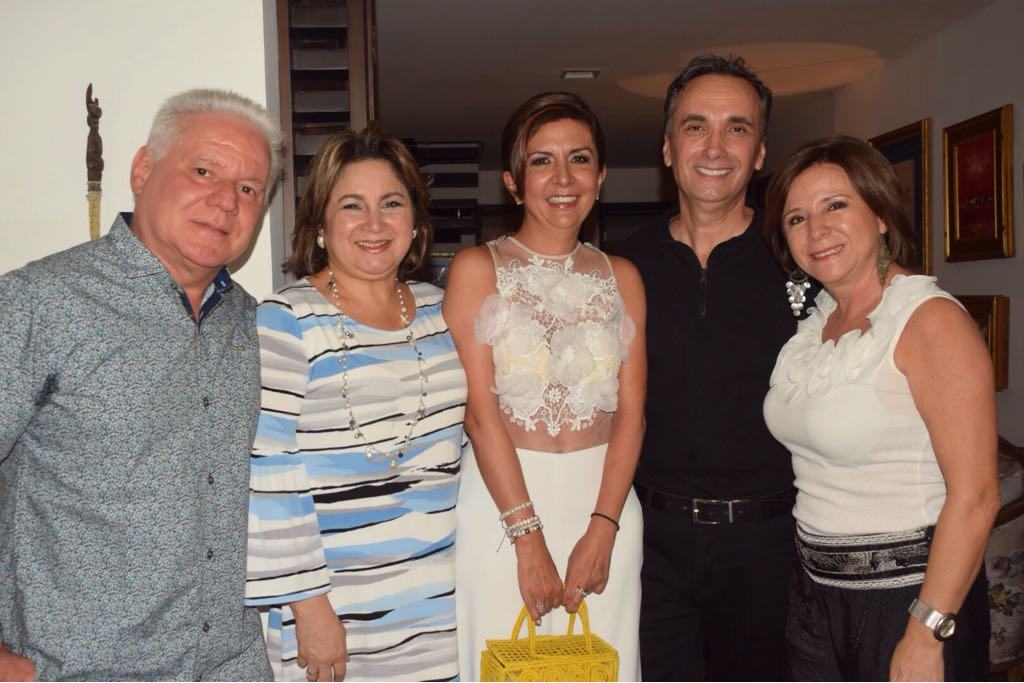 Javier Cabrera Ramírez, Lucía Esperanza Rojas, Olga Ramírez, el cumpleañero y Martha Fernández